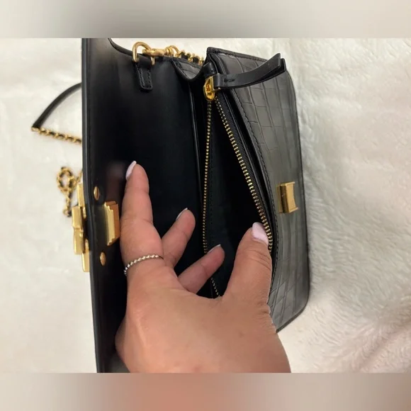 Tory Burch Britten Croc Leather Crossbag - Picture 9 of 14